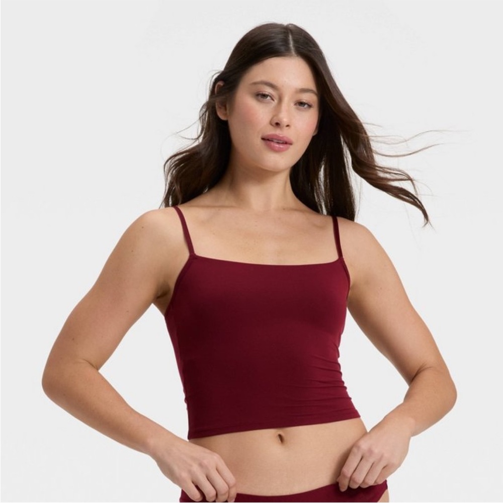 NWT! Women's 4 way stretch cami Auden, Berry. Size Large